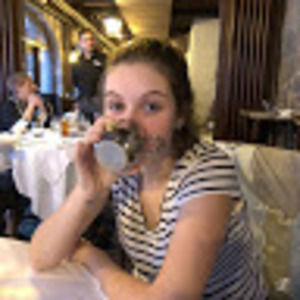 Meet your Posher, Julia